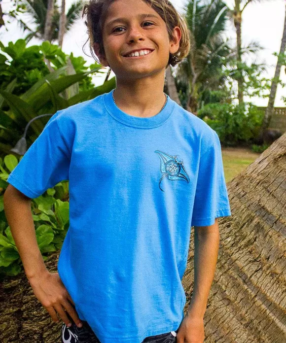 T-Shirts>Crazy Shirts Ehukai Manta - Blue Hawaii Dyed Short Sleeve Crewneck T-Shirt