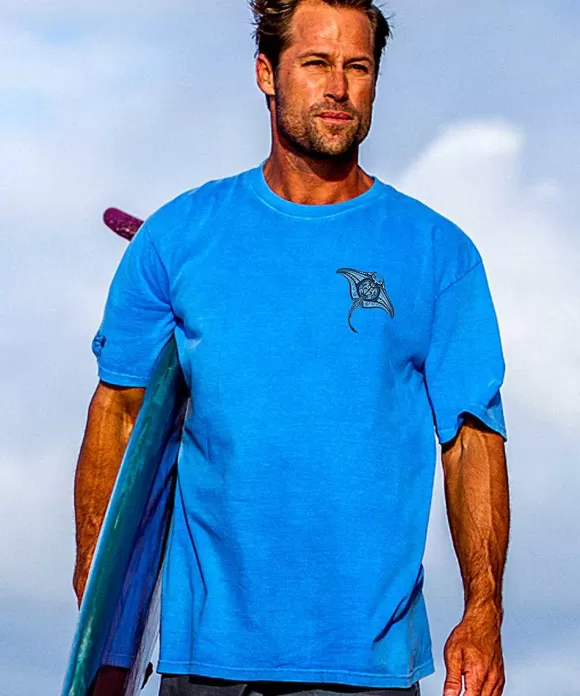 T-Shirts>Crazy Shirts Ehukai Manta - Blue Hawaii Dyed Short Sleeve Crewneck T-Shirt