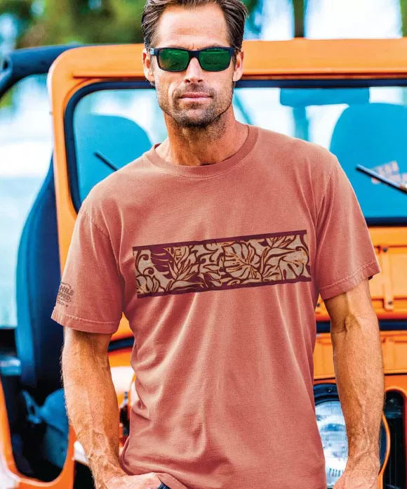 T-Shirts>Crazy Shirts Ionakana Band - Chile Dyed Short Sleeve Crewneck T-Shirt