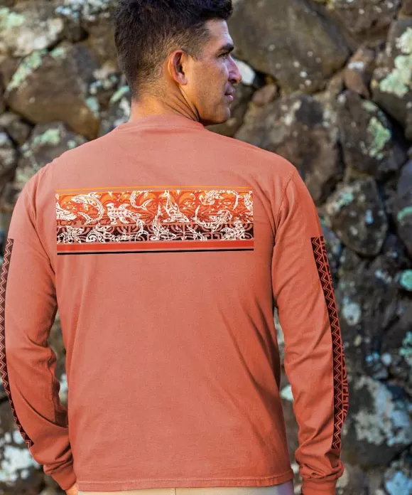 T-Shirts>Crazy Shirts Mano Hunt - Chile Dyed Long Sleeve Crewneck T-Shirt