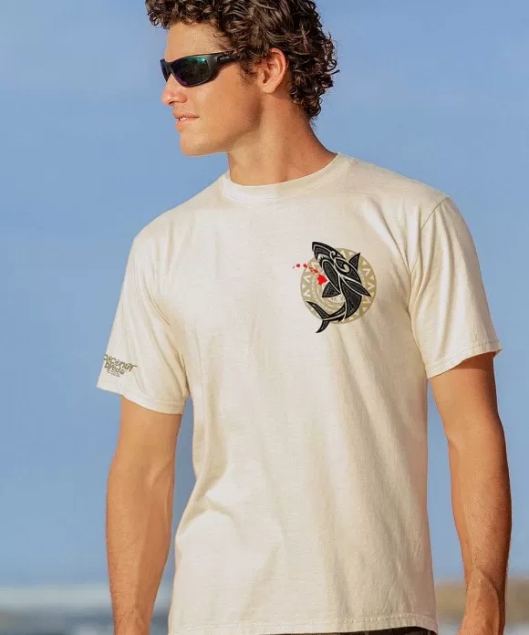 T-Shirts>Crazy Shirts Mano Island Spirit - Coconut Dyed Short Sleeve Crewneck T-Shirt