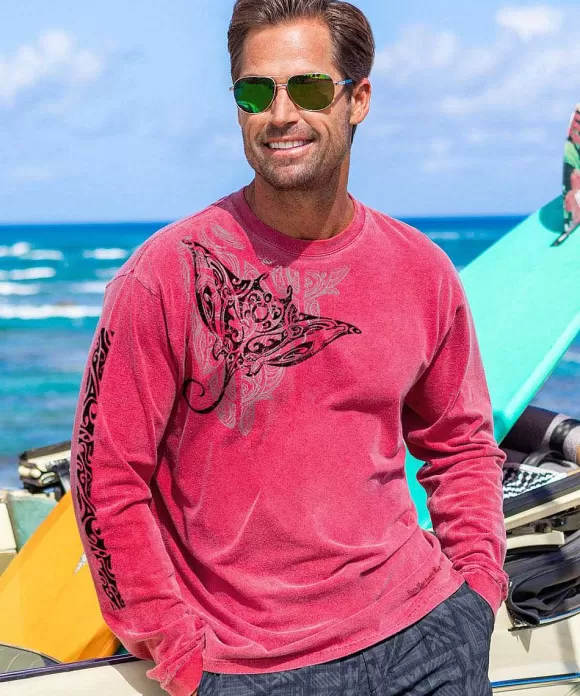 T-Shirts>Crazy Shirts Manta Aumakua - Paradise Red Dyed Long Sleeve Crewneck T-Shirt