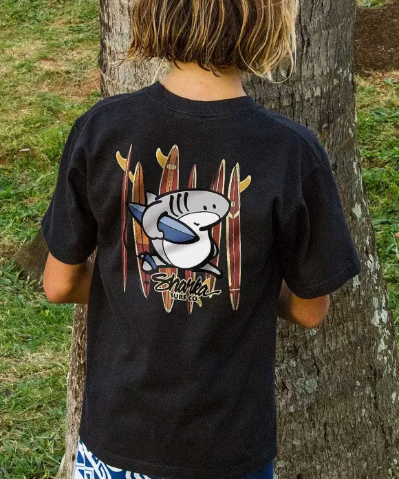 T-Shirts>Crazy Shirts Sharka Surfboards - Black Short Sleeve Crewneck T-Shirt